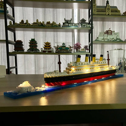 Custom MOC Same as Major Brands!  Titanic 3D Plastic Model Ship Building Blocks for Adults Micro Mini Bricks Toys Kits Assemble Cruise Boat Kids
