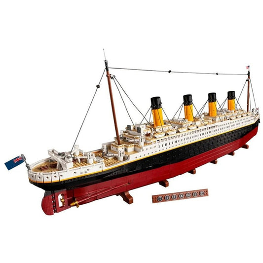 Custom MOC Same as Major Brands! Movie Titanic Building Blocks Large Cruise Boat Ship Steamship Model Bricks Classic 3D Model Toy Assembly Brick 2022 New